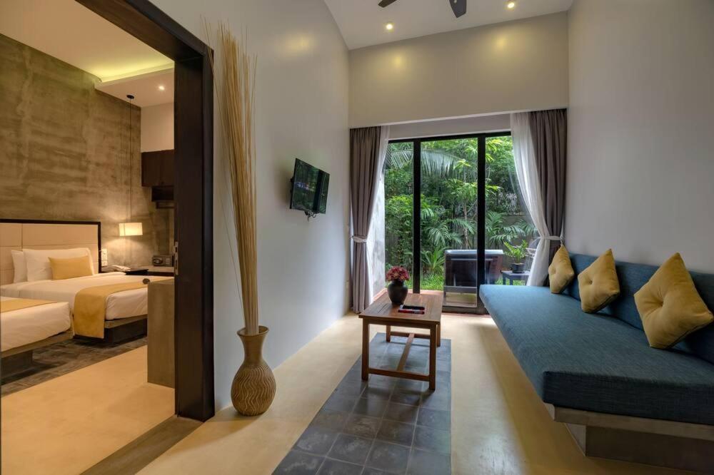Grange Otel Siem Reap Dış mekan fotoğraf